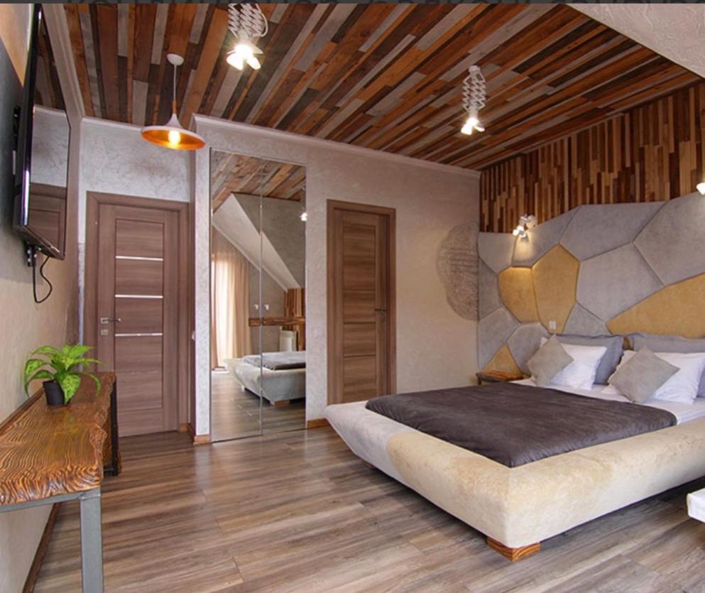 Hotel Four Seasons In Carpathians Myhowe Exterior foto