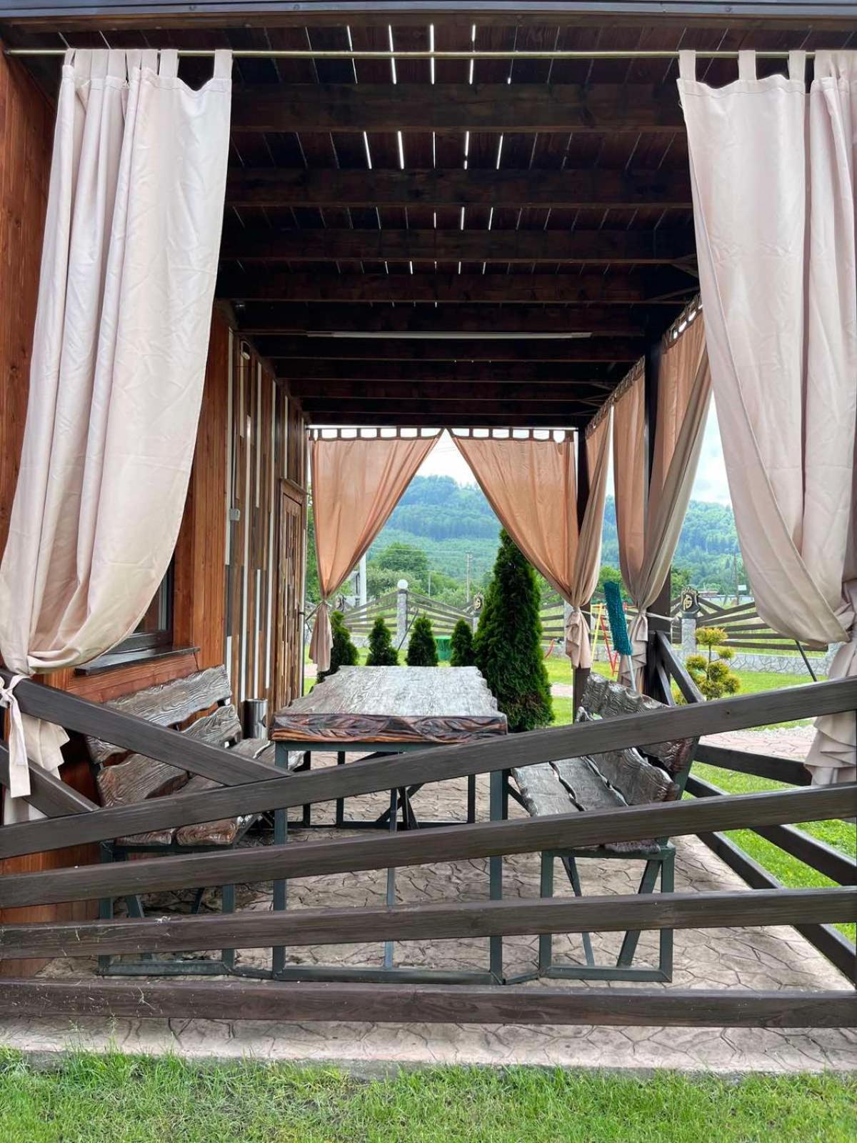 Hotel Four Seasons In Carpathians Myhowe Exterior foto
